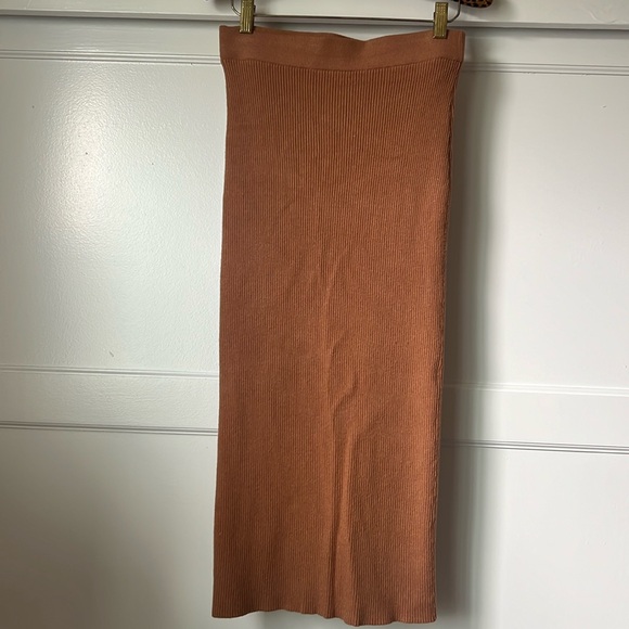 Mango Dresses & Skirts - Mango long skirt size xs